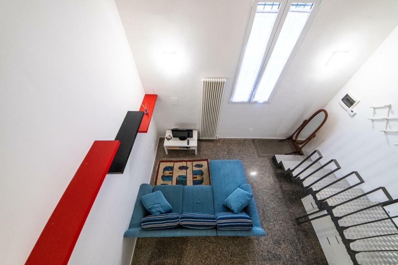 ボローニャAnais' Loft- Osp. Sant'Orsola-Fieraアパートメント エクステリア 写真