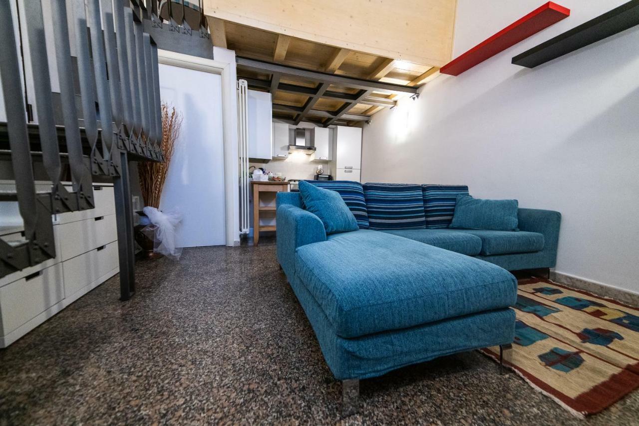 ボローニャAnais' Loft- Osp. Sant'Orsola-Fieraアパートメント エクステリア 写真
